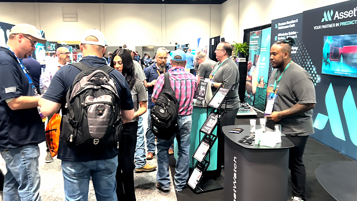 exhibit hall photo